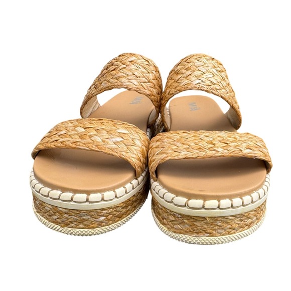 MIA Tan Woven Platform Sandals - Picture 2 of 9